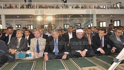 المفتي ووزير الأوقاف ومحافظ الجيزة يفتتحون مسجد جامعة القاهرة  