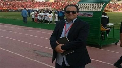 رئيس الزمالك يرفع شعار 