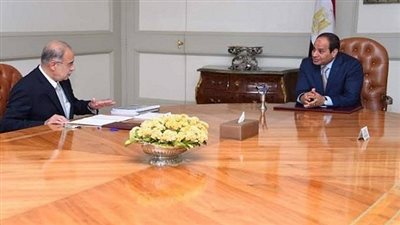 موجز الأخبار.. السيسي يستعرض مع رئيس الحكومة خطة رفع كفاءة المصارف.. 