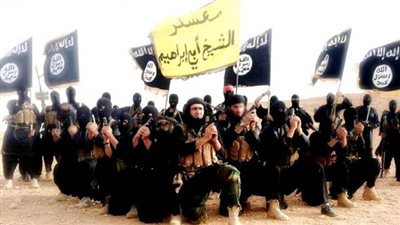 الحلفاء يتنحون وسط تصعيد الولايات المتحدة حربها الجوية على داعش