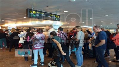 وصول 8250 سائحًا إلى الغردقة و4500 سائحًا إلى شرم الشيخ