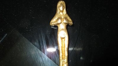 القبض على شخصين بحوزتهما تمثالاً أثريًا في الفيوم