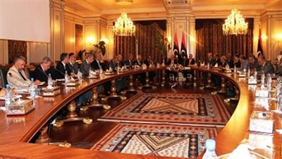 الحكومة الليبية توافق على سداد الرسوم الدراسية لطلابها النازحين بالقاهرة