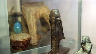 ضبط 20 قطعة يشتبه في أثريتها بحوزة عاطلين في الوادي الجديد 