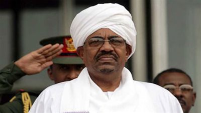 الرئيس السوداني يعود لبلاده عقب مشاركته في القمة العربية اللاتينية بالرياض