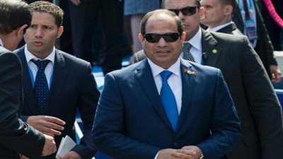 زيارة الرئيس المفاجئة لمطار شرم الشيخ تتصدر اهتمامات الصحف