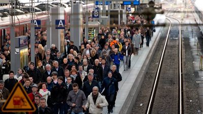 تعليق إضراب سائقي القطارات في ويلز احتجاجا على أجورهم