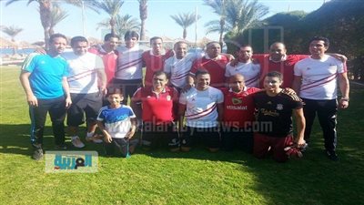 بالصور.. مباراة بين لاعبي الأهلى والزمالك السابقين لدعم السياحة بشرم الشيخ