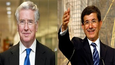 رئيس الوزراء التركي يلتقي وزير الدفاع البريطاني