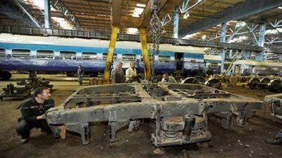 صرف ألف جنيه منحة للعاملين بورش السكك الحديدية بطنطا