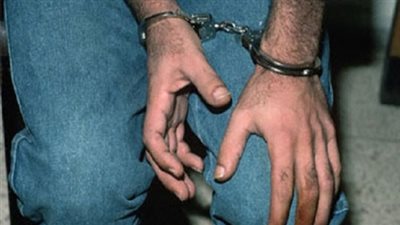 ضبط صاحب مخبز بحوزته طن دقيق مدعم قبل تهريبه في الأزبكية