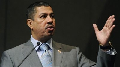 رئيس وزراء اليمن يصل جزيرة 