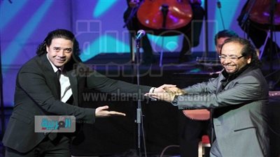 غدًا.. مدحت صالح يدعم السياحة بحفل غنائي في شرم الشيخ