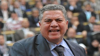 تأجيل أولى جلسات محاكمة حمدي الفخراني لـ25 نوفمبر