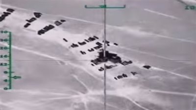 بالفيديو.. المقاتلات الروسية تدمر أسطول تهريب البترول لـ