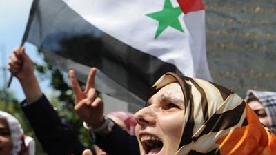 المنسق الإنساني لسوريا يطالب بوقف الهجمات ضد المدنيين والمدارس 