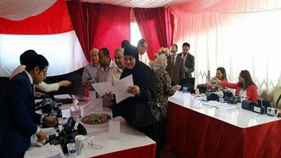 بدء عمليات اقتراع المصريين بالخارج في 