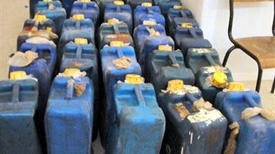 ضبط 39 ألف لتر مواد بترولية قبل بيعها بالسوق السوداء في المحافظات