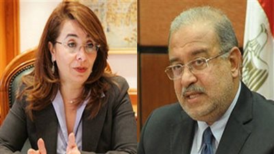 شريف إسماعيل يعقد 