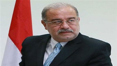 اليوم.. شريف إسماعيل يتفقد وزارة السياحة