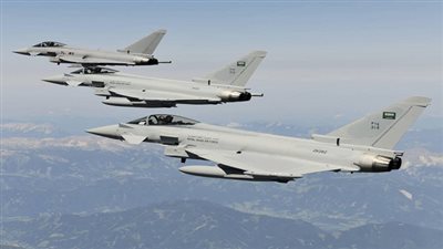 طائرات التحالف العربي تقصف مواقع الميليشيات في تعز