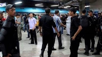 طالبة بعد القبض عليها منتحلة صفة أمين شرطة: 