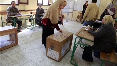 ضبط 3 من أنصار حزب النور أثناء 