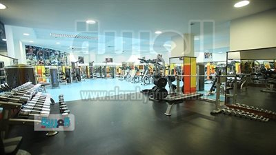 ضبط مكملات غذائية مجهولة المصدر داخل صالات رياضية بالإسكندرية