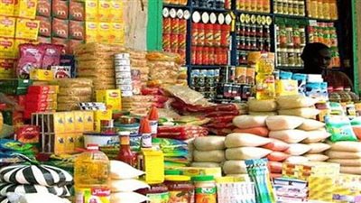 أسيوط تبدأ تجربة المنافذ المتنقلة لعرض السلع الغذائية بأسعار مخفضة