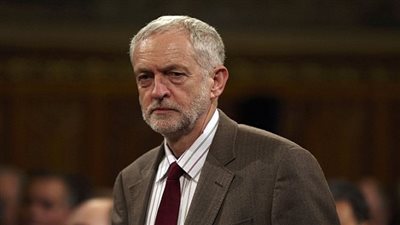 كوربين يحكم سيطرته على 