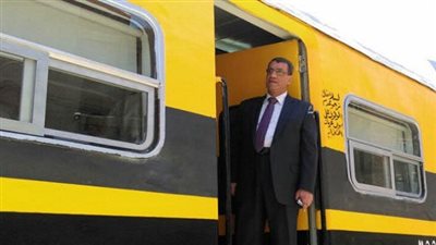 رئيس السكك الحديدية يقوم بزيارة مفاجئة لورش العباسية