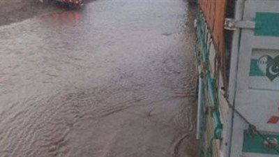 أمطار غزيرة على الرياض وبعض مناطق السعودية تتسبب في السيول