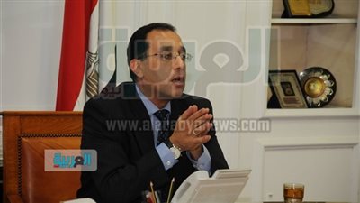 وزير الإسكان يناقش تفاصيل مشروع 