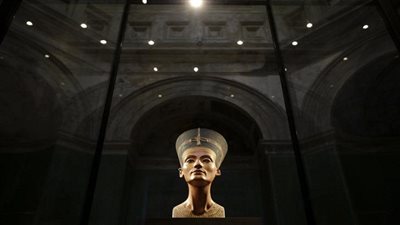 للمرة الثانية.. بدء محاولات اكتشاف مقبرة 