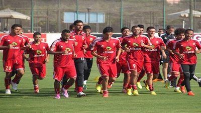 الأهلي يغادر إلى الإمارات لبدء معسكر خارجي