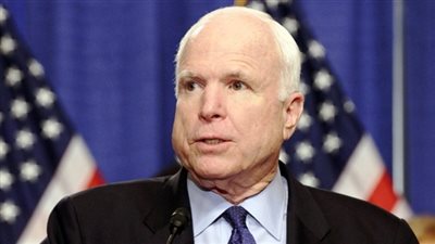 ماكين يؤكد للعبادي دعم الكونجرس الأمريكي للعراق في حربه ضد الإرهاب