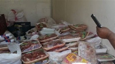 ضبط 5 أطنان لحوم فاسدة بمصنع للسلع الغذائية بالجيزة