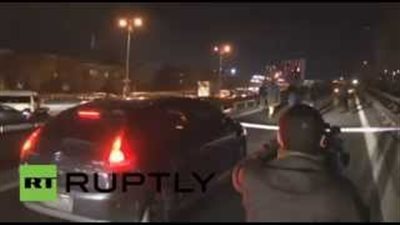 بالفيديو.. مقتل شخص وإصابة آخرين في انفجار بـ