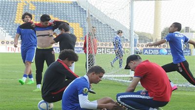 قياسات بدنية للاعبي الأهلي خوفًًا من الوزن الزائد