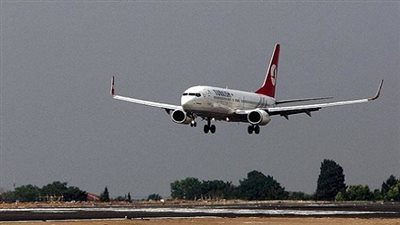 حوادث طرق وهبوط اضطراري بالمطارات في تركيا بسبب تساقط الثلوج