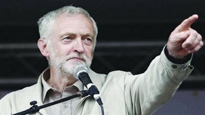 نواب العمال البريطاني يطالبون كوربين بالتدخل لوقف الهجوم عليهم