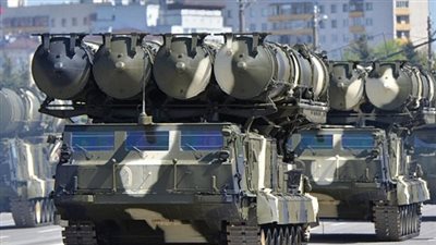 روسيا تبدأ تسليم إيران صواريخ 