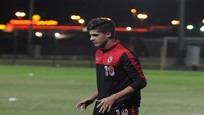 الشيخ ينتظم في تدريبات الأهلي