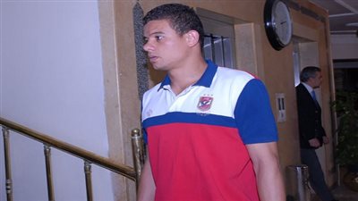 سعد سمير يغادر مران الأهلي مصابًا