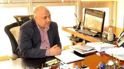 شركة مترو الأنفاق تنشئ أكشاكًا للباعة الجائلين بالمحطات 