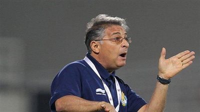 الزمالك يرسل تذاكر الطيران للمدير الفني الجديد