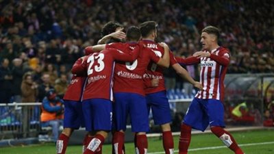 أتليتكو مدريد يقتنص وصافة الدوري بثنائية في غرناطة