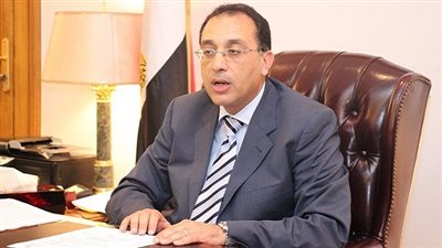 وزير الإسكان يعلن موعد التشغيل التجريبي لطرق 