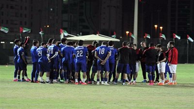 محاضرة فنية للاعبي الأهلي قبل مواجهة الصفاقسي