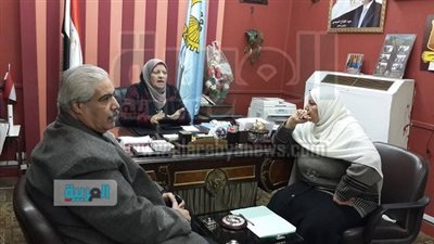 بالصور.. أزمة بسبب مرتبات معلمي الغربية.. و